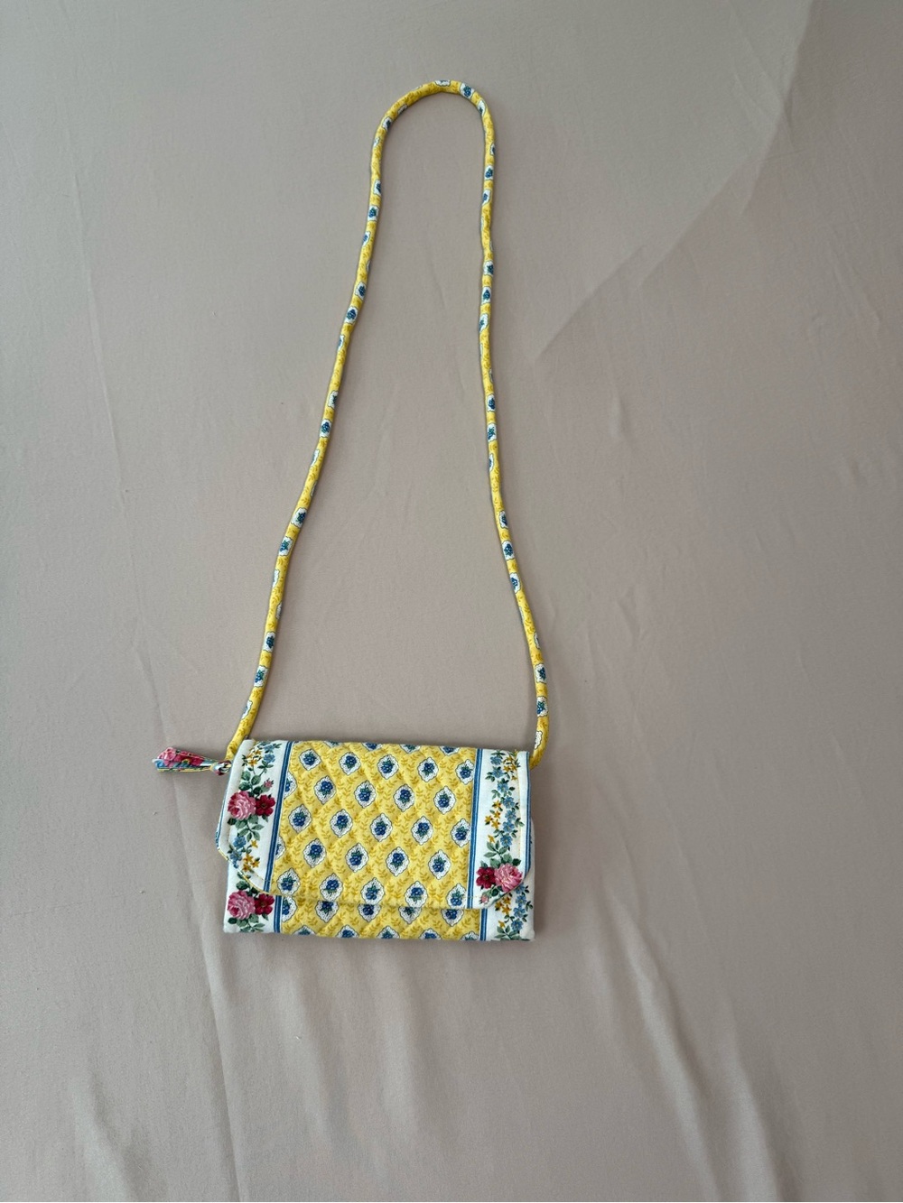 Vera Bradley “Elizabeth” Pattern Yellow Floral Quilted Crossbody